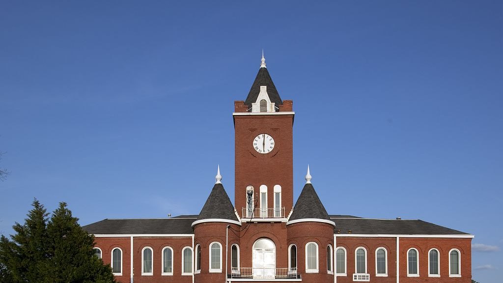 Coffee County Courthouse in Elba, Alabama